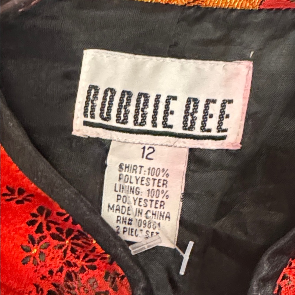 Robbie Bee Red Kimono Shirt - Picture 4 of 10